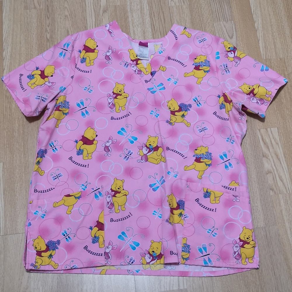Disney winnie the pooh scrub top